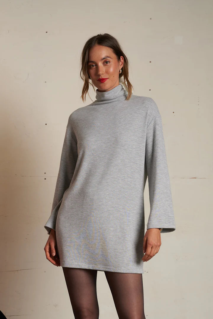 The Anette Mini Dress Heather Grey | Perfect White Tee